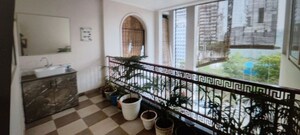 Balcony in 1.5 BHK Builder Floor at ATS Kocoon, Sector 109 – for Rent