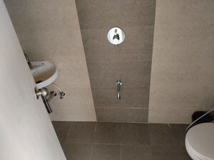 Furnished Amenities in 2 BHK Apartment at Chandak Nishchay, Borivali East – for Rent
