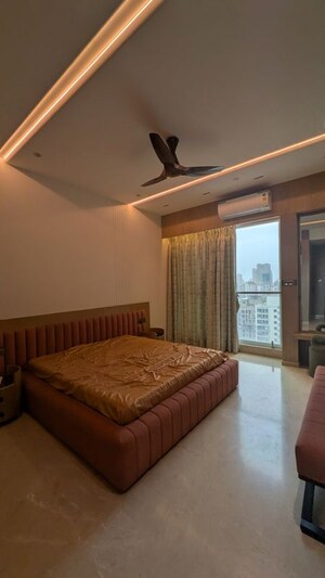 Bedroom in 3.5 BHK Apartment at Marathon Monte South, Byculla West – for Rent
