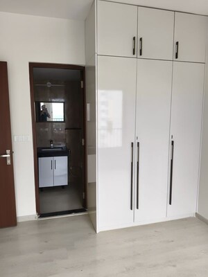 Room in 3 BHK Apartment at Godrej Meridien, Sector 106 – for Rent