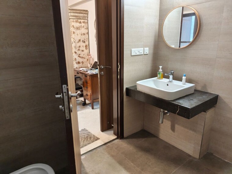 Bathroom, k-raheja-ascencio 2 Bedroom 828 Sq.Ft. Apartment In Chandivali Mumbai 10627136