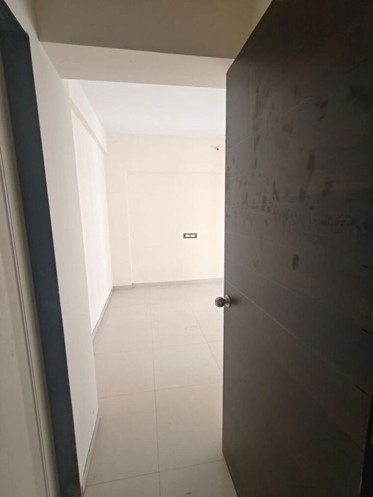Bathroom, chandak-34-park-estate 1 Bedroom 410 Sq.Ft. Apartment In Goregaon West Mumbai 10627158