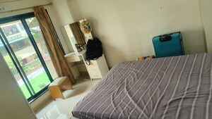 Team Area in 3 BHK Apartment at Shelton Apartment, Santacruz East – for Rent