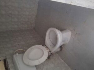 Bathroom in 2 BHK Apartment at Kumar Padmalaya, Aundh – for Rent