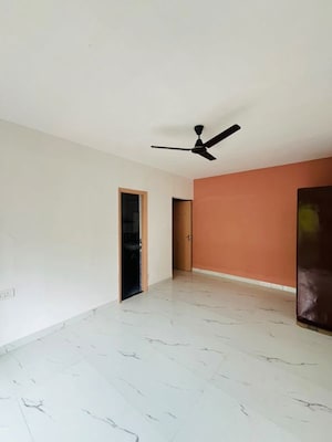 Room in 1 BHK Apartment at Magarpatta City Zinnia, Hadapsar – for Rent