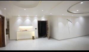 Room in 4 BHK Builder Floor at BP Homes, Sector 85 – for Sale