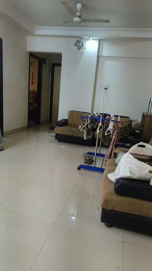 Team Area in 2 BHK Apartment at Krishna Regency Satacruz, Santacruz East – for Rent