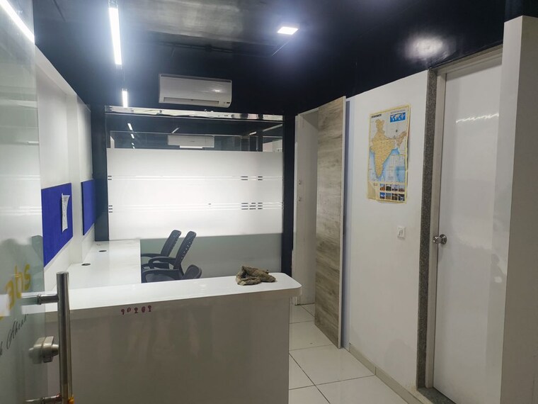 Kitchen, sun-westbank Commercial Office Space 810 Sq.Ft. In Navrangpura Ahmedabad 10627187