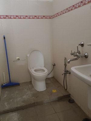 Bathroom in 3 BHK Apartment at Pavani Vantage, Banjara Hills – for Rent