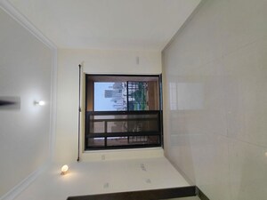 Room in 2 BHK Apartment at Raheja Interface Heights, Malad West – for Rent