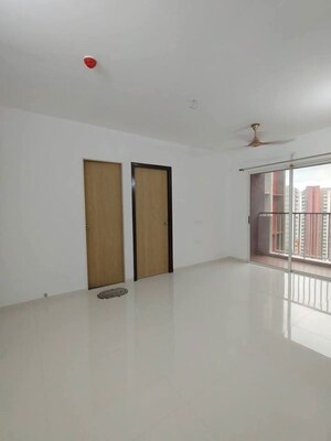 Room in 2 BHK Apartment at Lodha Codename Premier, Dombivli East – for Rent