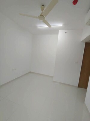 Room in 2 BHK Apartment at Lodha Codename Premier, Dombivli East – for Rent