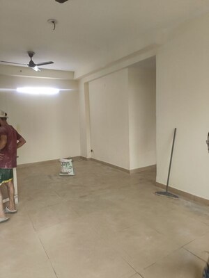 Room in 3 BHK Apartment at Gardenia Gateway, Sector 75 – for Rent