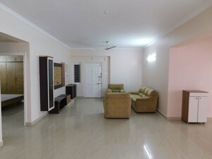 Living Room in 3 BHK Builder Floor at Kondapur – for Rent