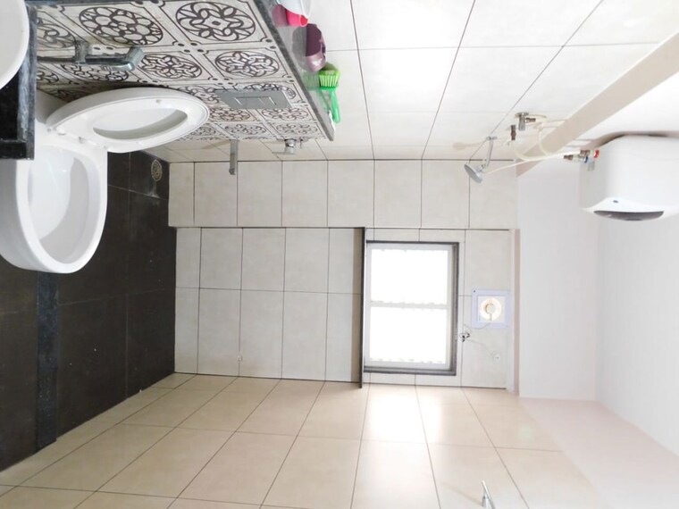 Bathroom, kondapur 3 Bedroom 1900 Sq.Ft. Builder Floor In Kondapur Hyderabad 10627296