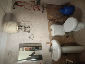 Bathroom in 3 BHK Apartment at Gardenia Golf City, Sector 75 – for Rent