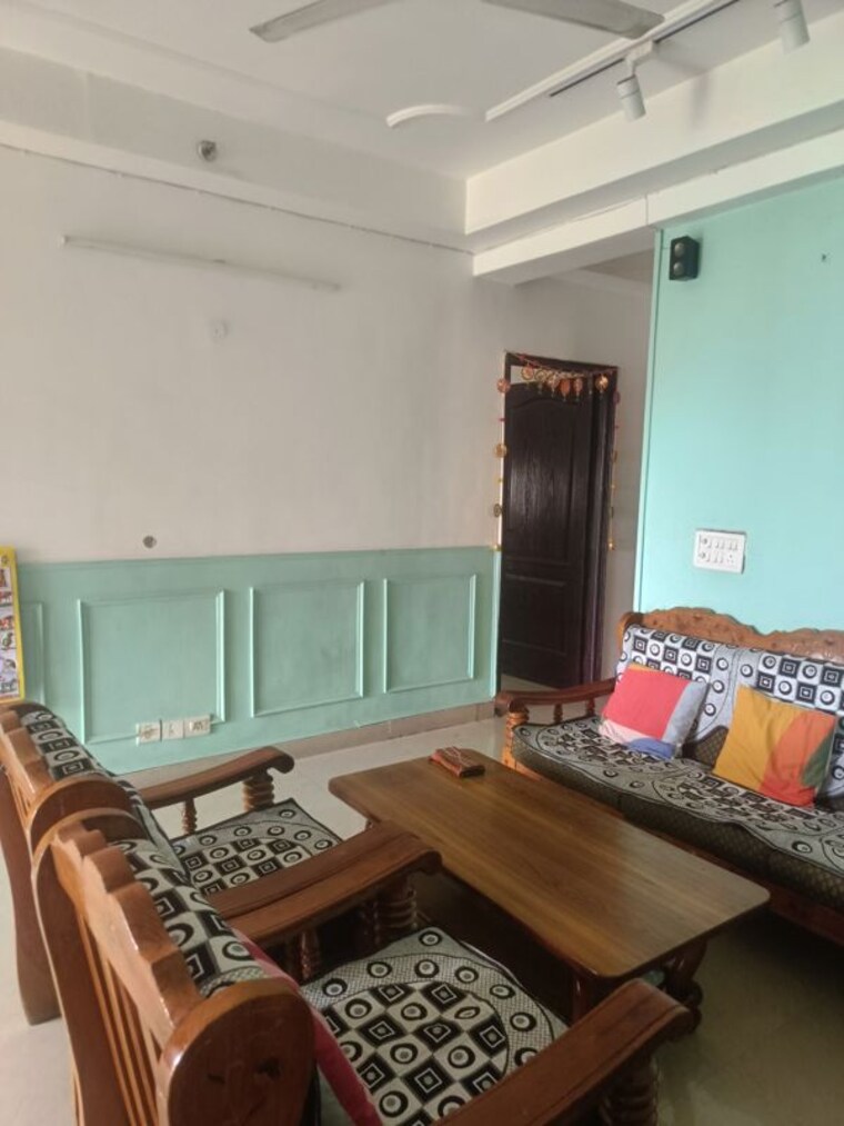 Living Room, gardenia-golf-city 3 Bedroom 1550 Sq.Ft. Apartment In Sector 75 Noida 10627306