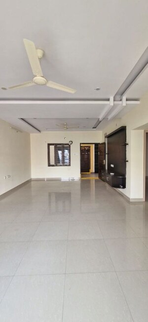Building Lobby in 3 BHK Builder Floor at Kondapur – for Rent