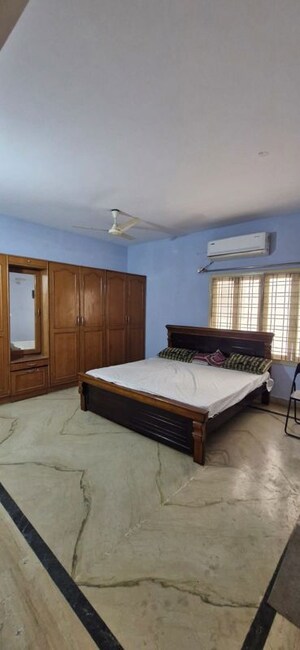 Living Room in 3 BHK Builder Floor at Kondapur – for Rent