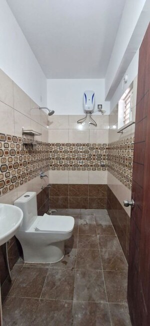 Bathroom in 3 BHK Builder Floor at Kondapur – for Rent