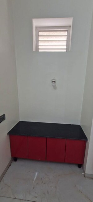 Furnished Amenities in 3 BHK Builder Floor at Kondapur – for Rent