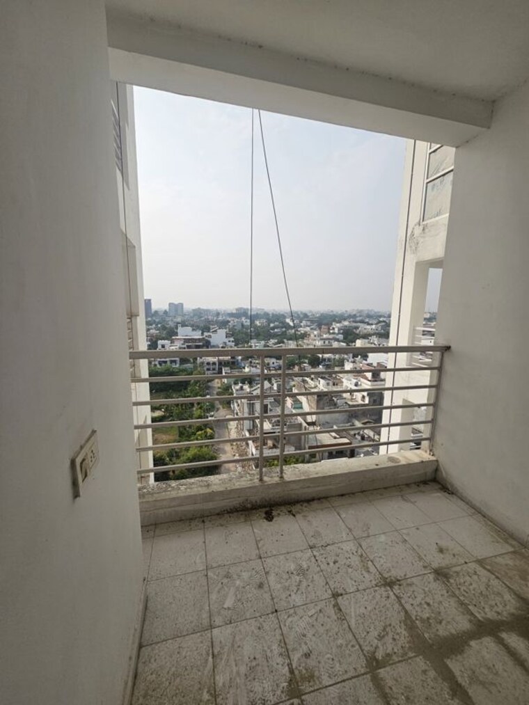 Balcony, tulsiani-luvnest 3 Bedroom 1560 Sq.Ft. Apartment In Vrindavan Yojna Lucknow 10627380