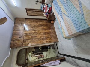 Furnished Amenities in 3.5 BHK Builder Floor at Pandav Nagar – for Sale