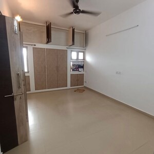 Room in 2 BHK Builder Floor at Kalkaji – for Rent