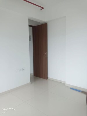 Room in 1 BHK Apartment at Meghana CHS Tilak Nagar, Tilak Nagar – for Rent