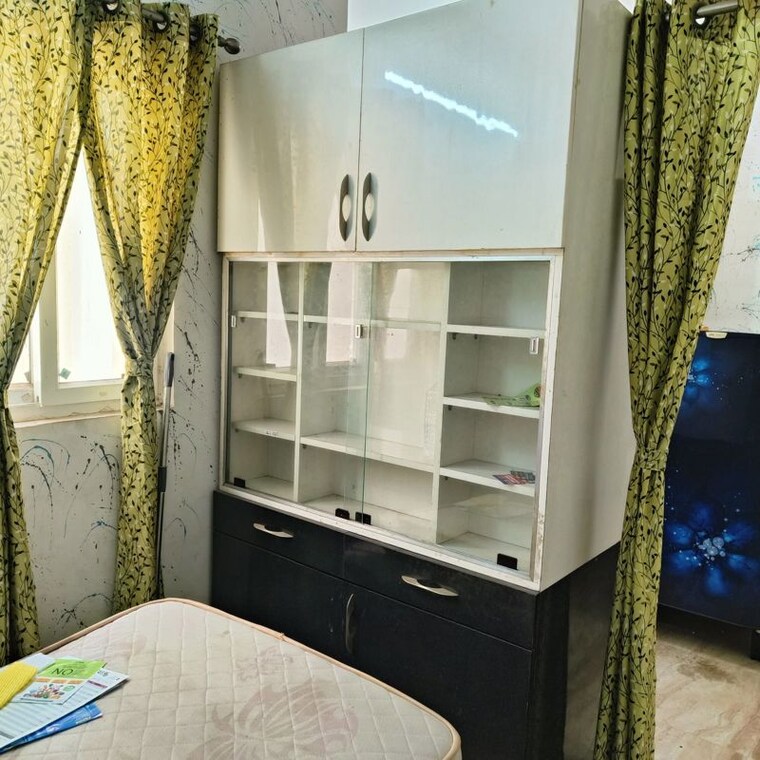 Bathroom, vatika-iris-floors 3 Bedroom 1412 Sq.Ft. Builder Floor In Sector 82 Gurgaon 10627457
