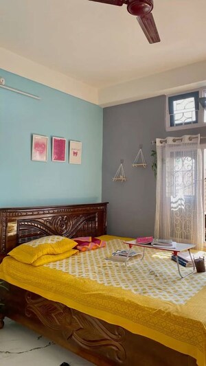 Bedroom in  Pg at Vibhuti Khand – for Rent
