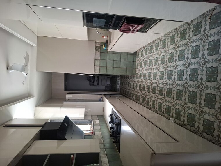 Kitchen, ireo-victory-valley 4 Bedroom 3138 Sq.Ft. Apartment In Sector 67 Gurgaon 10626349