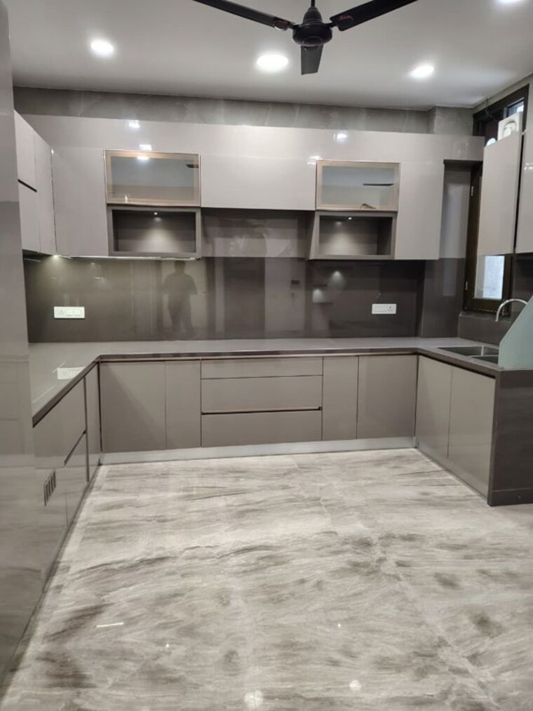 Kitchen, janakpuri 4 Bedroom 225 Sq.Yd. Builder Floor In Janakpuri Delhi 10627539