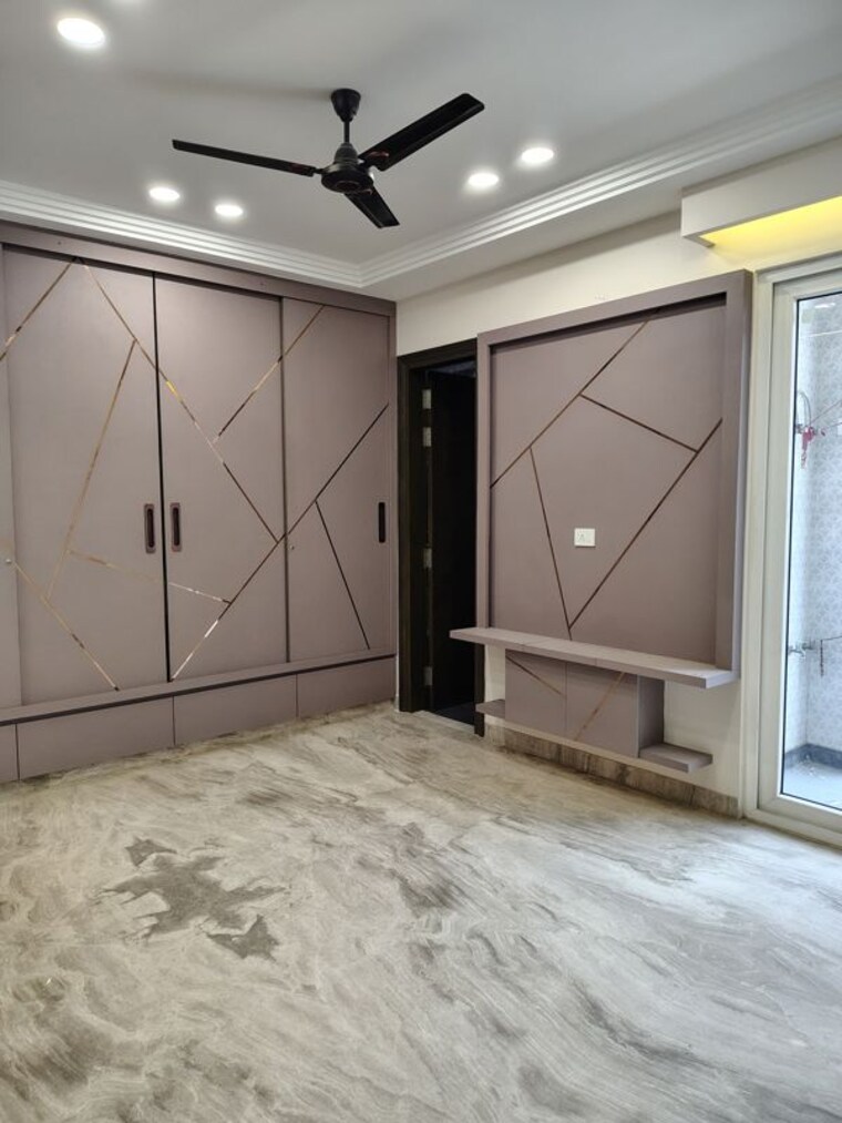 Room, janakpuri 4 Bedroom 225 Sq.Yd. Builder Floor In Janakpuri Delhi 10627539