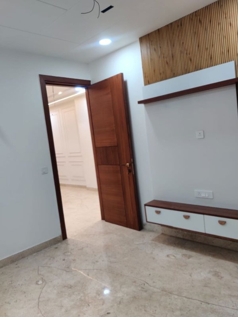 Room, janakpuri 2 Bedroom 80 Sq.Yd. Builder Floor In Janakpuri Delhi 10627544