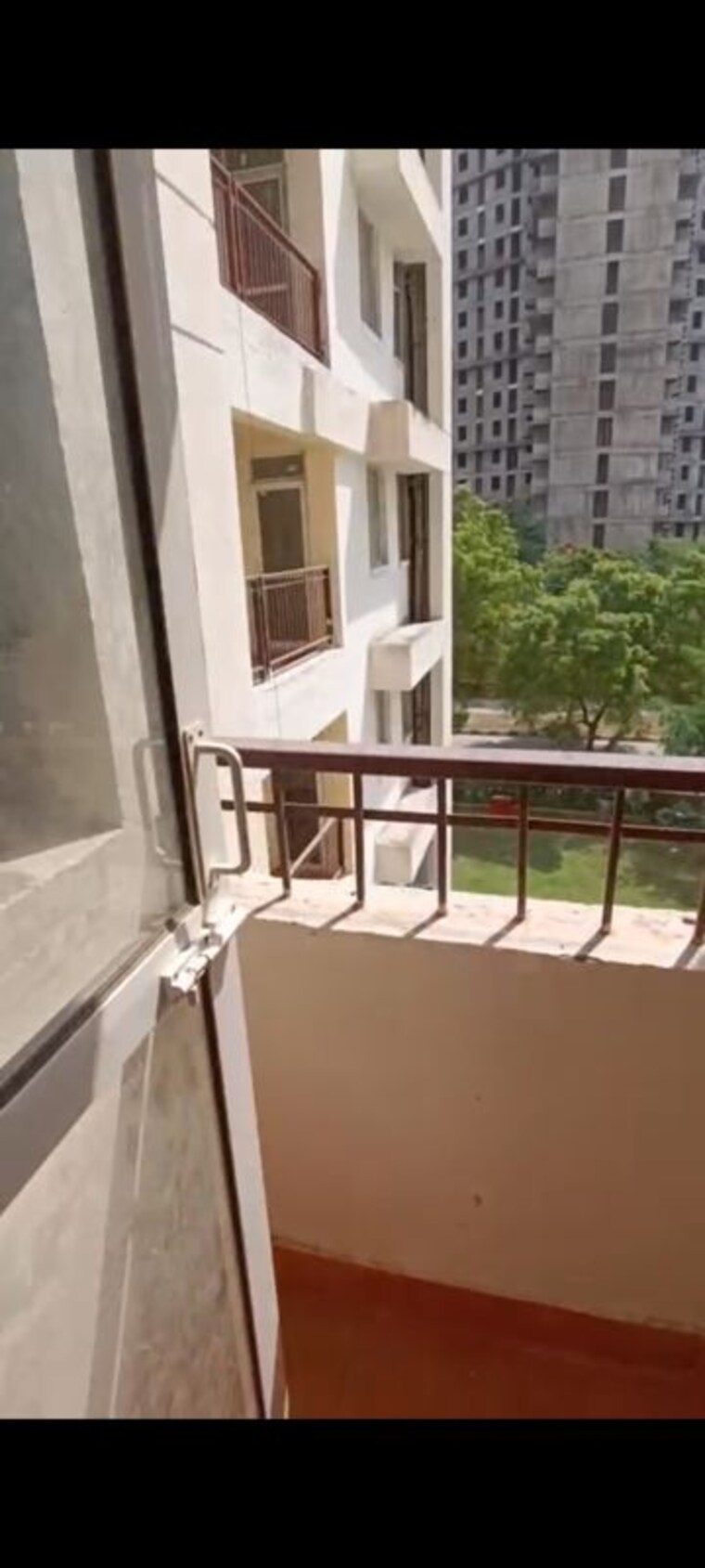 Balcony, jaypee-kensington-park-apartments 2 Bedroom 1107 Sq.Ft. Apartment In Sector 133 Noida 10627553