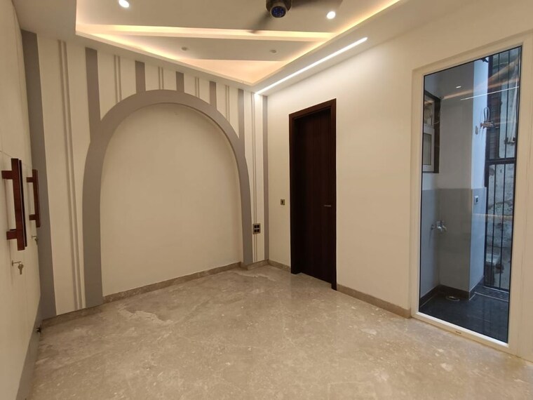 Room, vikas puri 3 Bedroom 200 Sq.Yd. Builder Floor In Vikas Puri Delhi 10627554