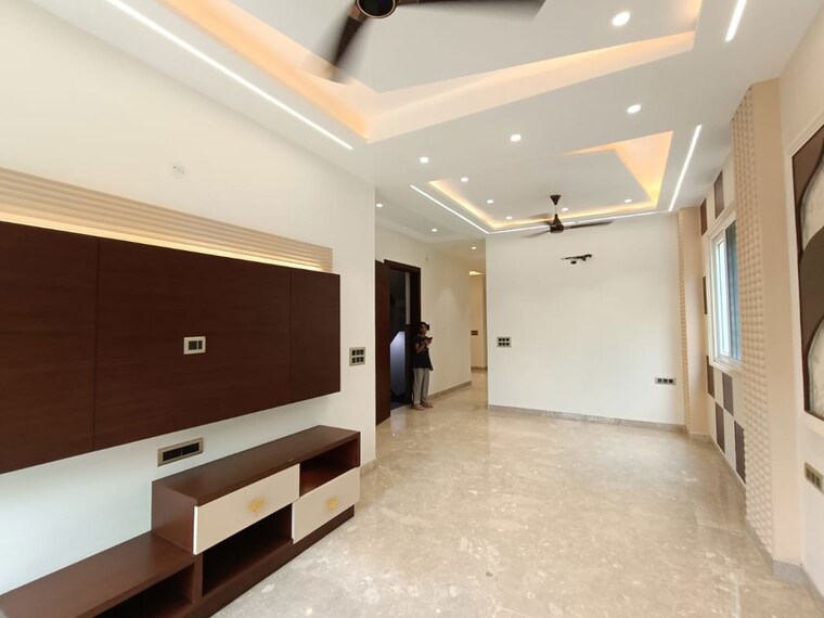 Kitchen, vikas puri 3 Bedroom 200 Sq.Yd. Builder Floor In Vikas Puri Delhi 10627554