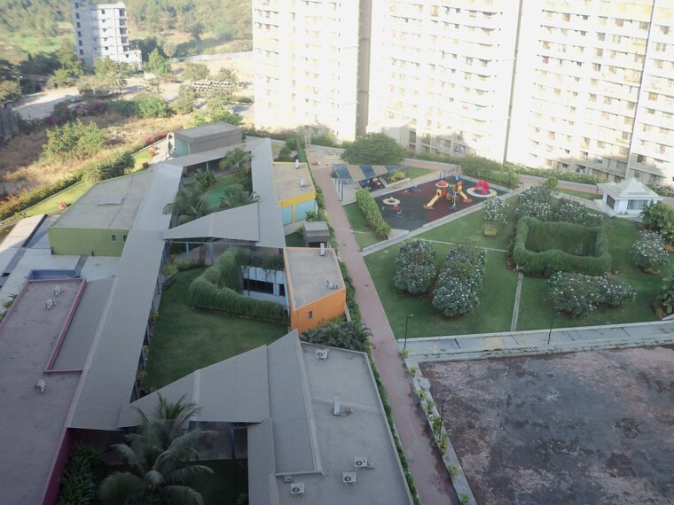 Balcony, everest-world-aspen 3 Bedroom 1000 Sq.Ft. Apartment In Dhokali Thane 10627546