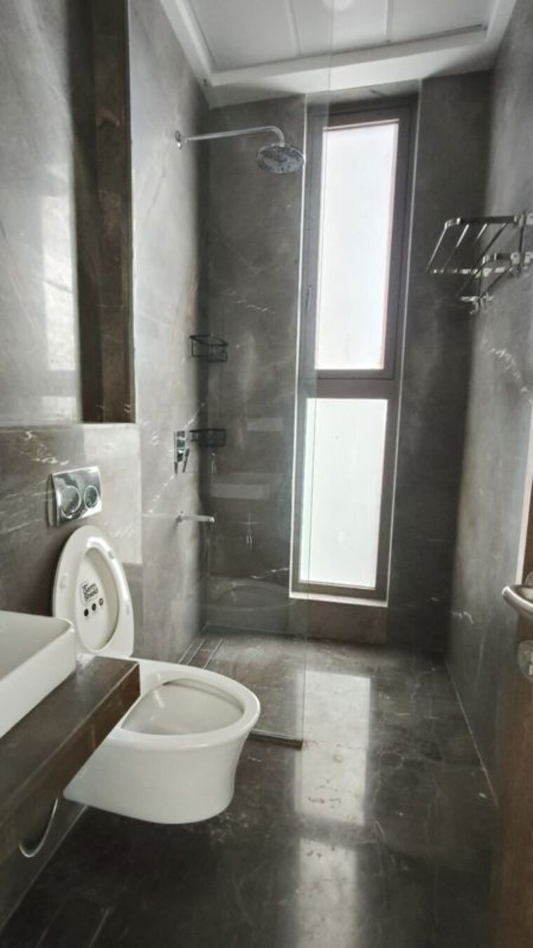 Bathroom, prestige-jasdan-classic 3 Bedroom 1280 Sq.Ft. Apartment In Mahalaxmi Mumbai 10627587