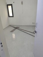 3 BHK + Servant Room 120 Sq.Yd. Apartment in Alaknanda