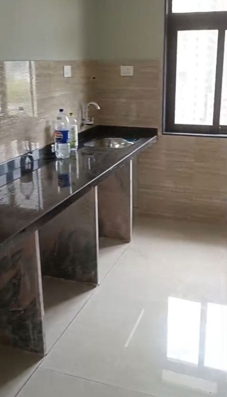 Kitchen, ufasa-fortune-star 1 Bedroom 470 Sq.Ft. Apartment In Byculla Mumbai 10627568