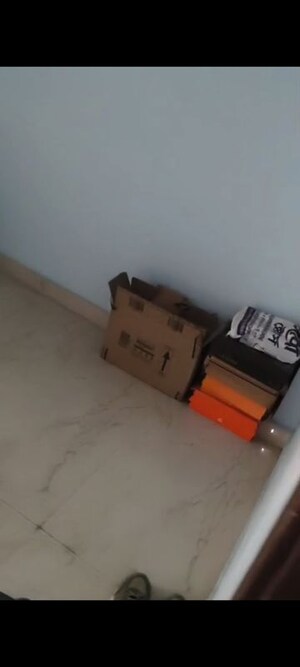 Living Room in 1 BHK Builder Floor at Vijay Enclave – for Sale