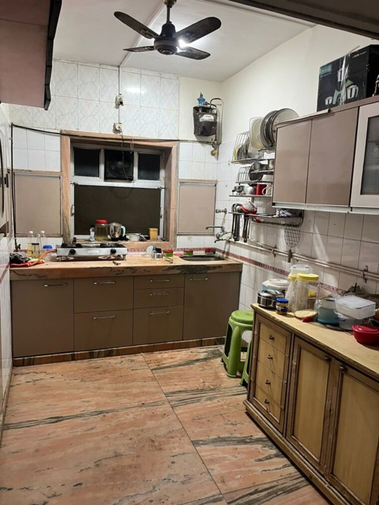 Kitchen, sai-baba-complex-goregaon 1 Bedroom 7500 Sq.Ft. Apartment In Goregaon East Mumbai 10627692