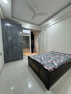 Bedroom in 1 BHK Apartment at Chattarpur – for Rent