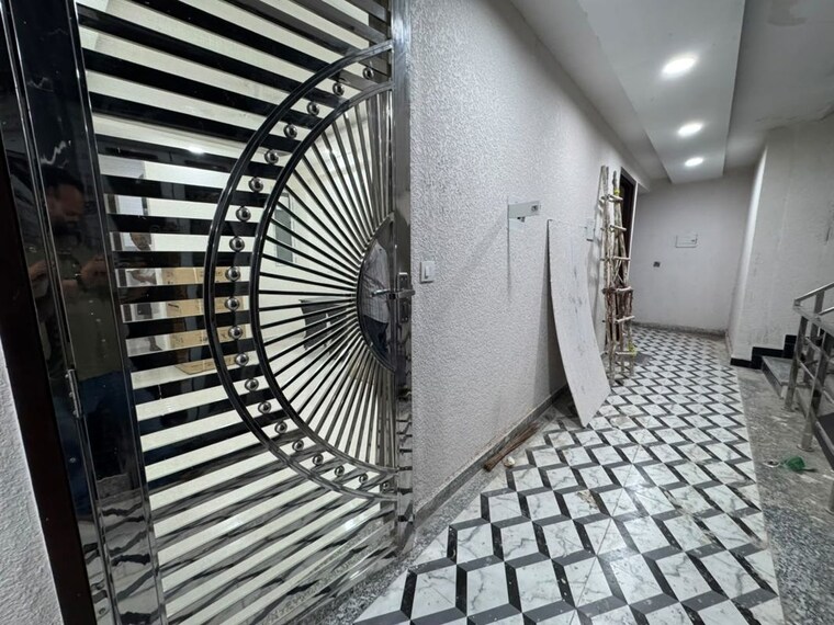 undefined, chattarpur 1 Bedroom 450 Sq.Ft. Apartment In Chattarpur Delhi 10627689