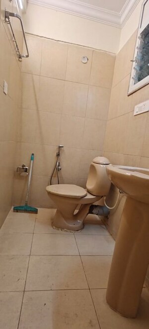 Bathroom in 3 BHK Apartment at Halasuru – for Rent