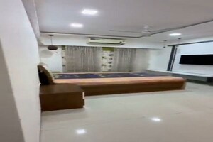 Furnished Amenities in 2 BHK Apartment at Gold Ghar Padmavati Towers, Santacruz East – for Sale