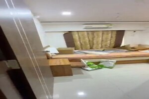 Furnished Amenities in 2 BHK Apartment at Gold Ghar Padmavati Towers, Santacruz East – for Sale