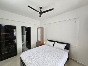 Bedroom in 2 BHK Apartment at Halasuru – for Rent